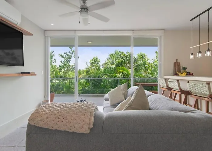 Oasis Walk To 7 Rooftop Pools With Ocean Views *