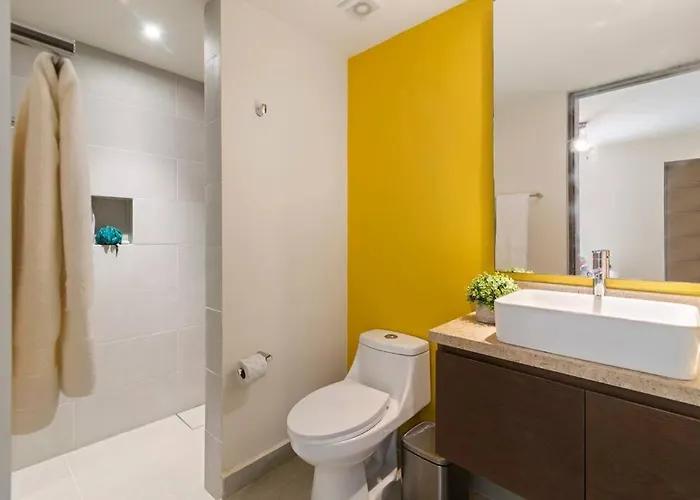 Oasis Walk To 7 Rooftop Pools With Ocean Views