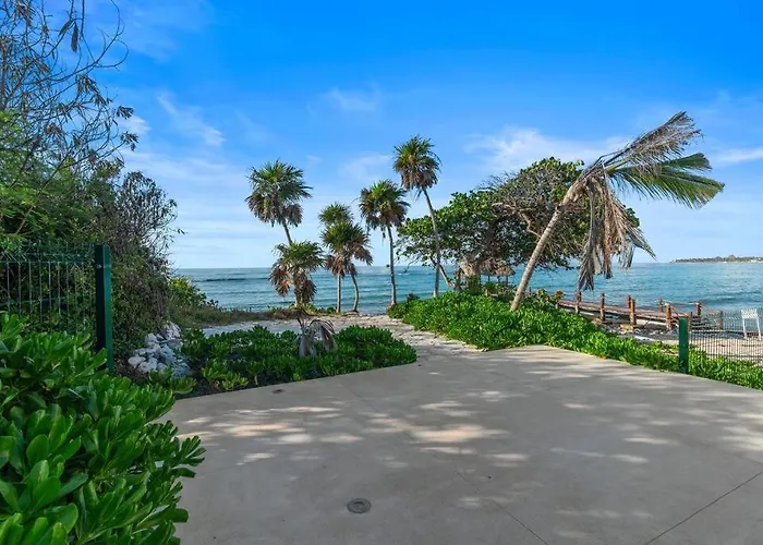 Oasis Walk To 7 Rooftop Pools With Ocean Views Apartment *